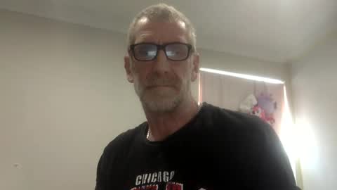 deanofflove221000 online show from September 15, 4:12 am