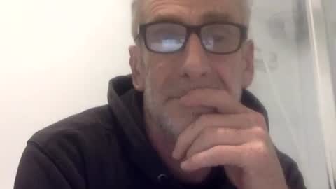 deanofflove221000 online show from November 9, 11:25 pm