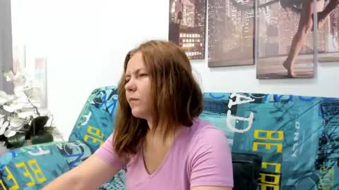 Holly online show from June 30, 1:06 am