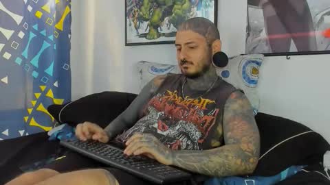 Snapshot of death_ink666 chatting on November 22, 6:40 pm online show from November 22, 6:40 pm