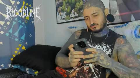 Snapshot of death_ink666 chatting on November 23, 6:19 pm online show from November 23, 6:19 pm