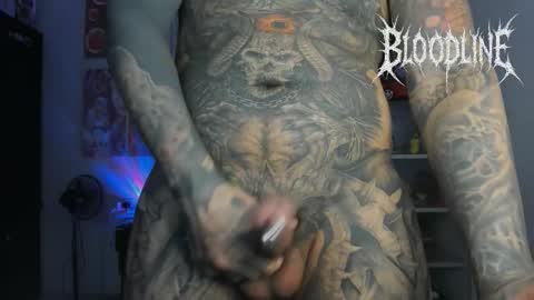 Snapshot of death_ink666 chatting on December 17, 6:25 pm online show from December 17, 6:25 pm