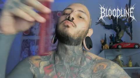 Snapshot of death_ink666 chatting on December 19, 6:37 pm online show from December 19, 6:37 pm