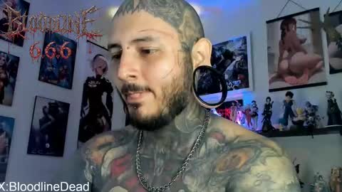 Snapshot of death_ink666 chatting on April 11, 6:23 pm online show from April 11, 6:23 pm