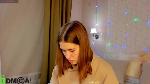 Snapshot of debbie_wools chatting on January 18, 11:30 pm Jennifer online show from January 18, 11:30 pm