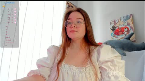 Snapshot of debbiewood chatting on January 16, 10:10 am DeboraDebbieDee online show from January 16, 10:10 am