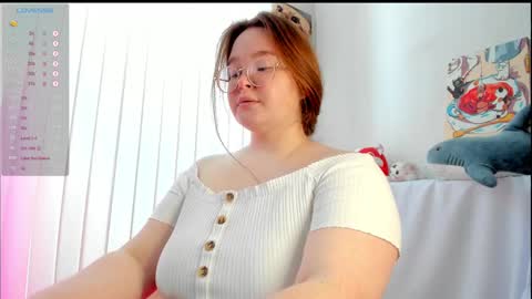 Snapshot of debbiewood chatting on March 1, 5:31 am DeboraDebbieDee online show from March 1, 5:31 am