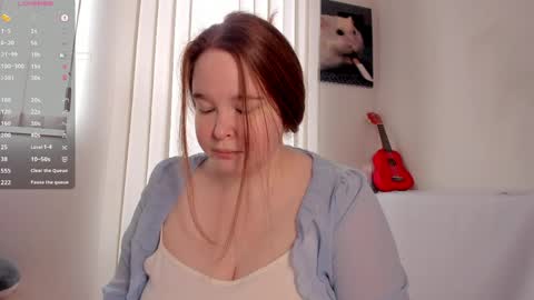 DeboraDebbieDee online show from April 3, 5:05 am