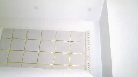 Snapshot of debby434700 chatting on February 26, 7:35 pm debbie online show from February 26, 7:35 pm