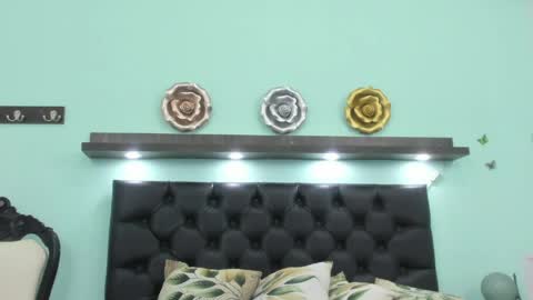 debora_rose18 online show from April 9, 12:10 am