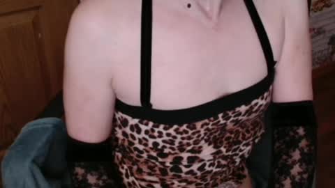 DebraMilf online show from June 27, 2:27 am