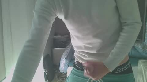 Snapshot of decoyponzi38838 chatting on October 18, 4:26 am decoyponzi38838 online show from October 18, 4:26 am