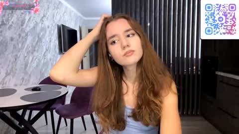 Anna online show from October 4, 3:10 pm