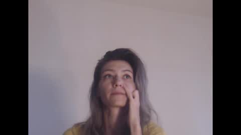 Deelightfull online show from September 28, 7:47 am