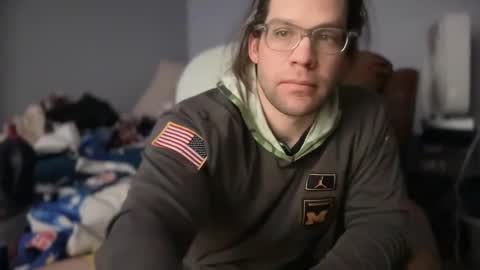 Snapshot of deep_blue_sea2 chatting on March 1, 3:36 pm deep_blue_sea2 online show from March 1, 3:36 pm