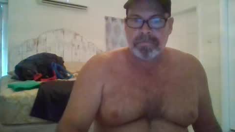 Snapshot of deepdiveme chatting on October 1, 4:24 pm deepdiveme online show from October 1, 4:24 pm