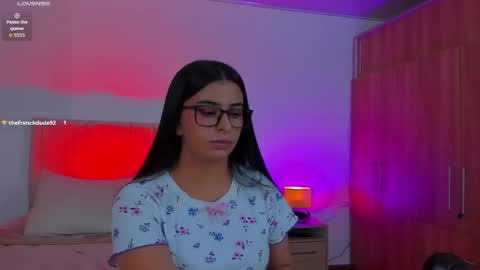 deepthroat_sweet online show from April 30, 12:06 am