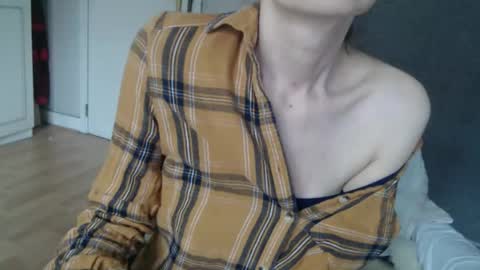 KamiDevi online show from October 23, 12:59 pm