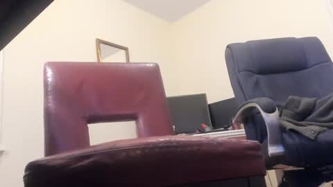 Deez Nutz online show from December 7, 4:31 am