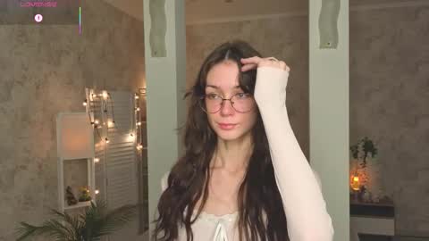 Amy online show from October 8, 7:44 pm