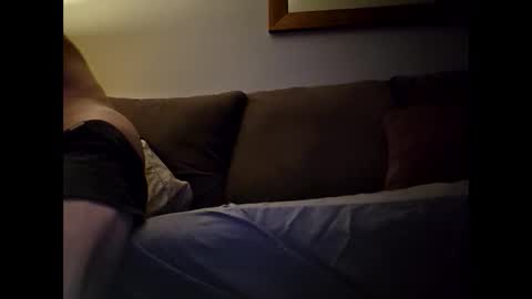 Snapshot of definitelymasterbating chatting on October 4, 10:13 am definitelymasterbating online show from October 4, 10:13 am