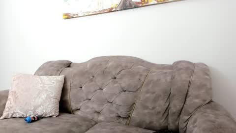 Snapshot of dei_v_48 chatting on February 26, 10:53 pm DEIVY online show from February 26, 10:53 pm