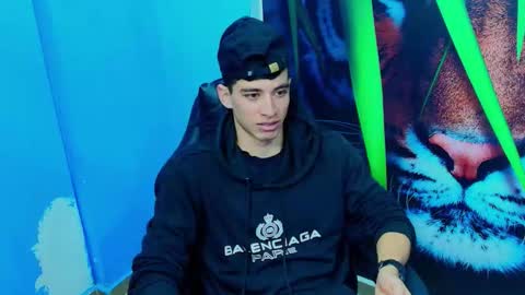 Snapshot of deiby_baby chatting on September 25, 6:44 pm DEIBY online show from September 25, 6:44 pm