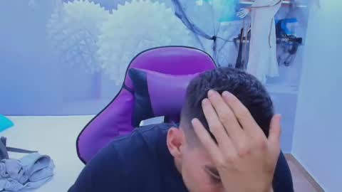 DEIBY online show from October 31, 10:00 pm