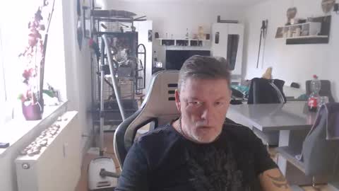 deinprinz2312 online show from October 22, 7:52 am