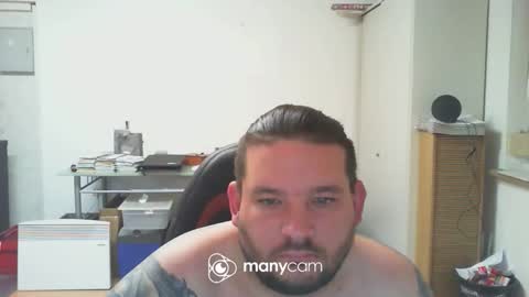 Snapshot of deinspielzeug87 chatting on March 4, 7:03 am deinspielzeug87 online show from March 4, 7:03 am