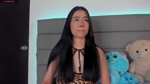 Snapshot of deisy_smith_ chatting on February 20, 11:20 am Deisy online show from February 20, 11:20 am