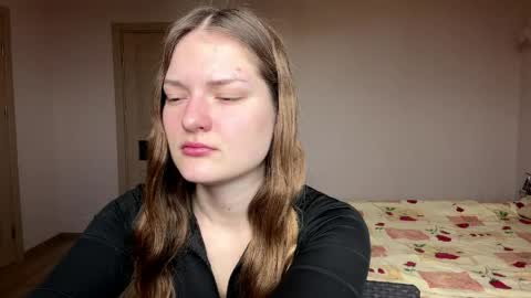 Mila online show from March 26, 7:47 am