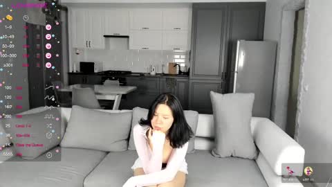 Snapshot of delannaspritz chatting on February 18, 2:05 am Lana online show from February 18, 2:05 am
