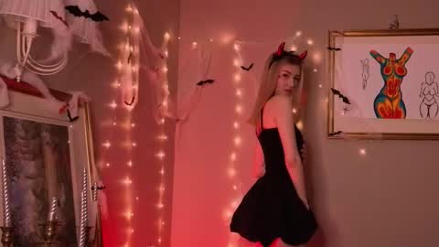 Adla online show from October 31, 8:32 pm