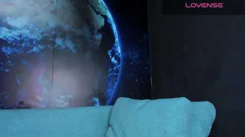 Snapshot of delessandro_world chatting on March 30, 1:28 am Delessandro online show from March 30, 1:28 am