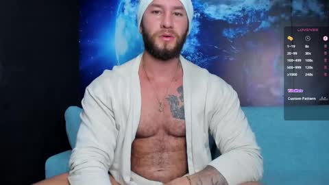 Snapshot of delessandro_world chatting on April 19, 11:29 pm Delessandro online show from April 19, 11:29 pm