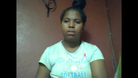 deliah712909 online show from February 19, 6:33 am