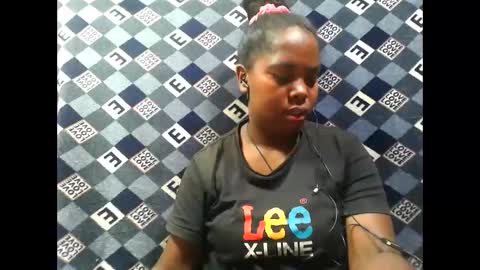 deliah712909 online show from November 5, 4:56 am