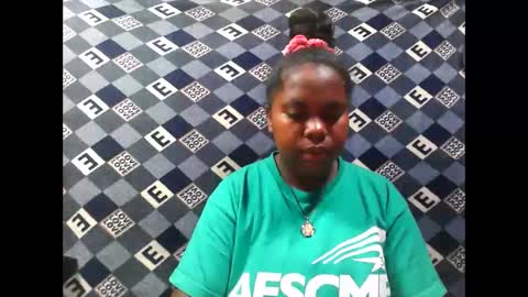 deliah712909 online show from November 24, 5:40 am