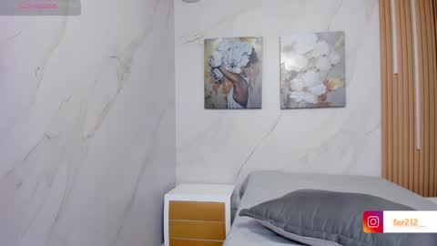 Snapshot of delicious_girl4u_ chatting on January 17, 1:03 pm Natalia online show from January 17, 1:03 pm