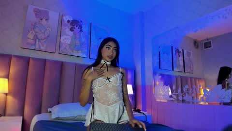 Snapshot of delicious_girl4u_ chatting on November 25, 5:18 am Natalia online show from November 25, 5:18 am