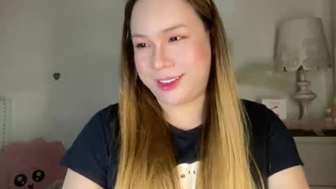 iyalicious online show from November 7, 5:57 pm