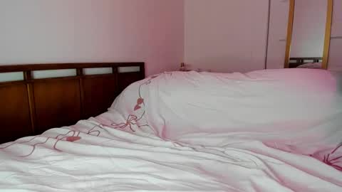 deliciousnoni online show from November 27, 4:14 am