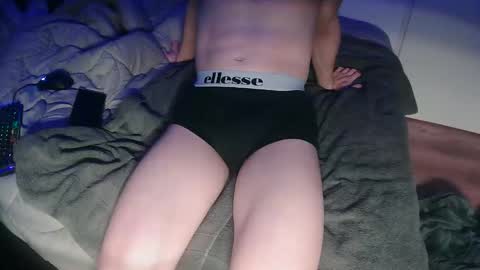 Snapshot of delight__19 chatting on November 16, 11:21 pm Delight 19 online show from November 16, 11:21 pm