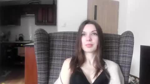 Aurora online show from February 6, 7:35 am