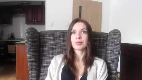 Aurora online show from February 6, 11:21 am