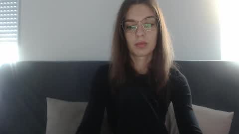 Aurora online show from September 24, 5:44 am