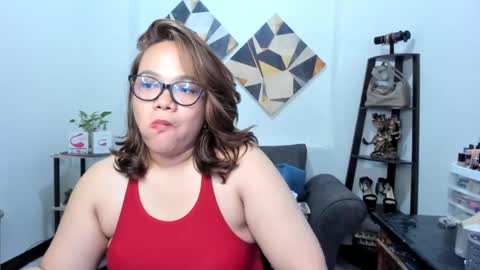 delightfulcurvy online show from December 18, 1:48 am