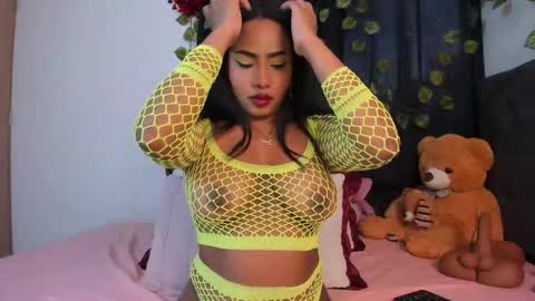 Delilah  online show from November 3, 10:32 pm