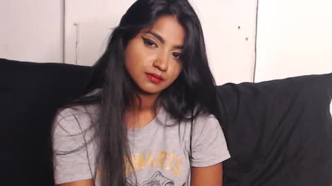 Snapshot of delilah_blazee chatting on February 18, 4:26 pm Delilah Blaze online show from February 18, 4:26 pm